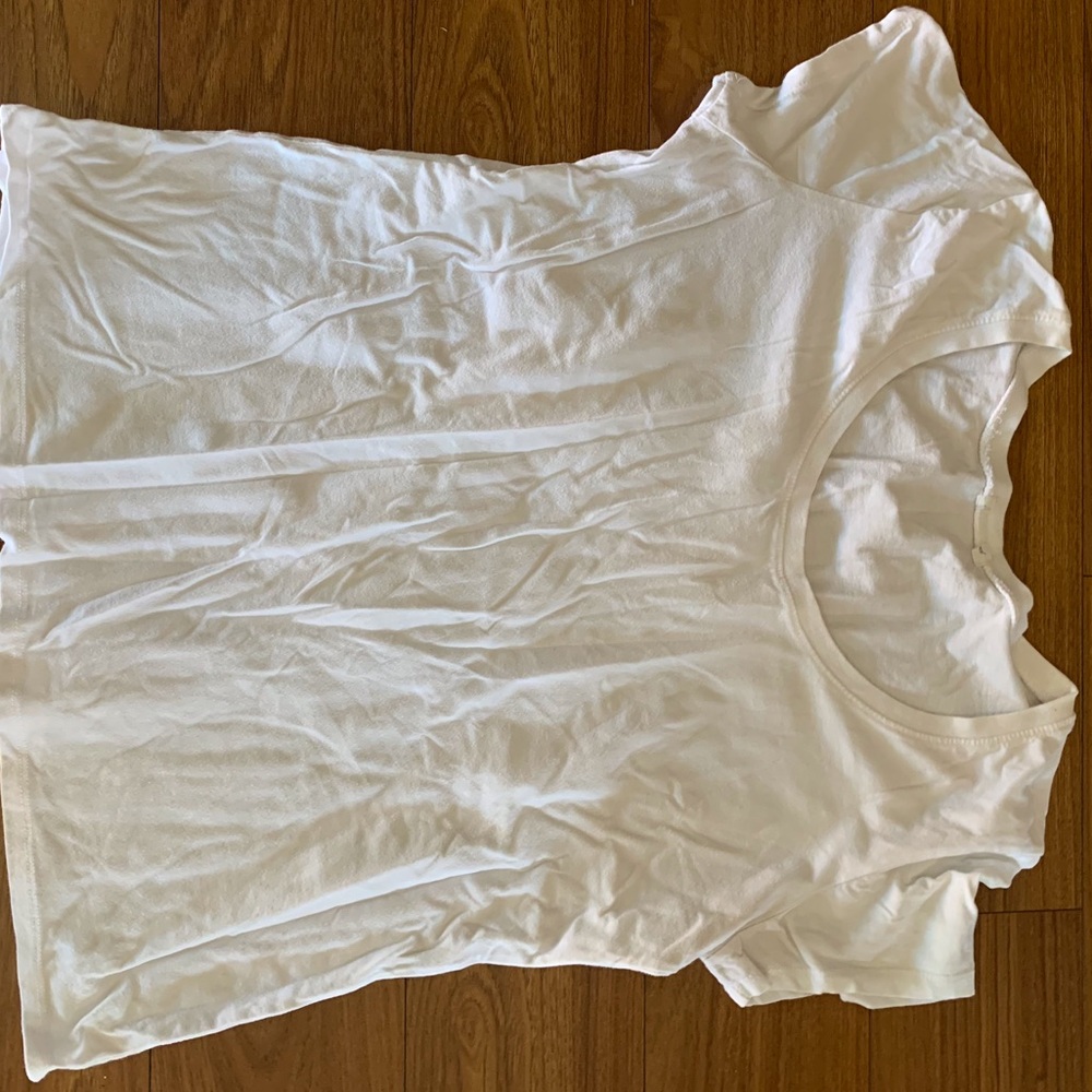 White t-shirt